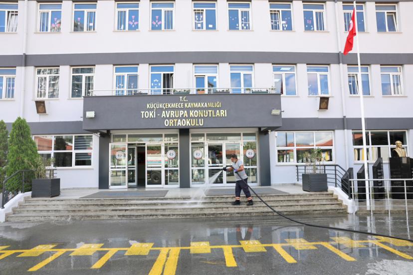 Küçükçekmece'deki okullar yeni döneme hazır