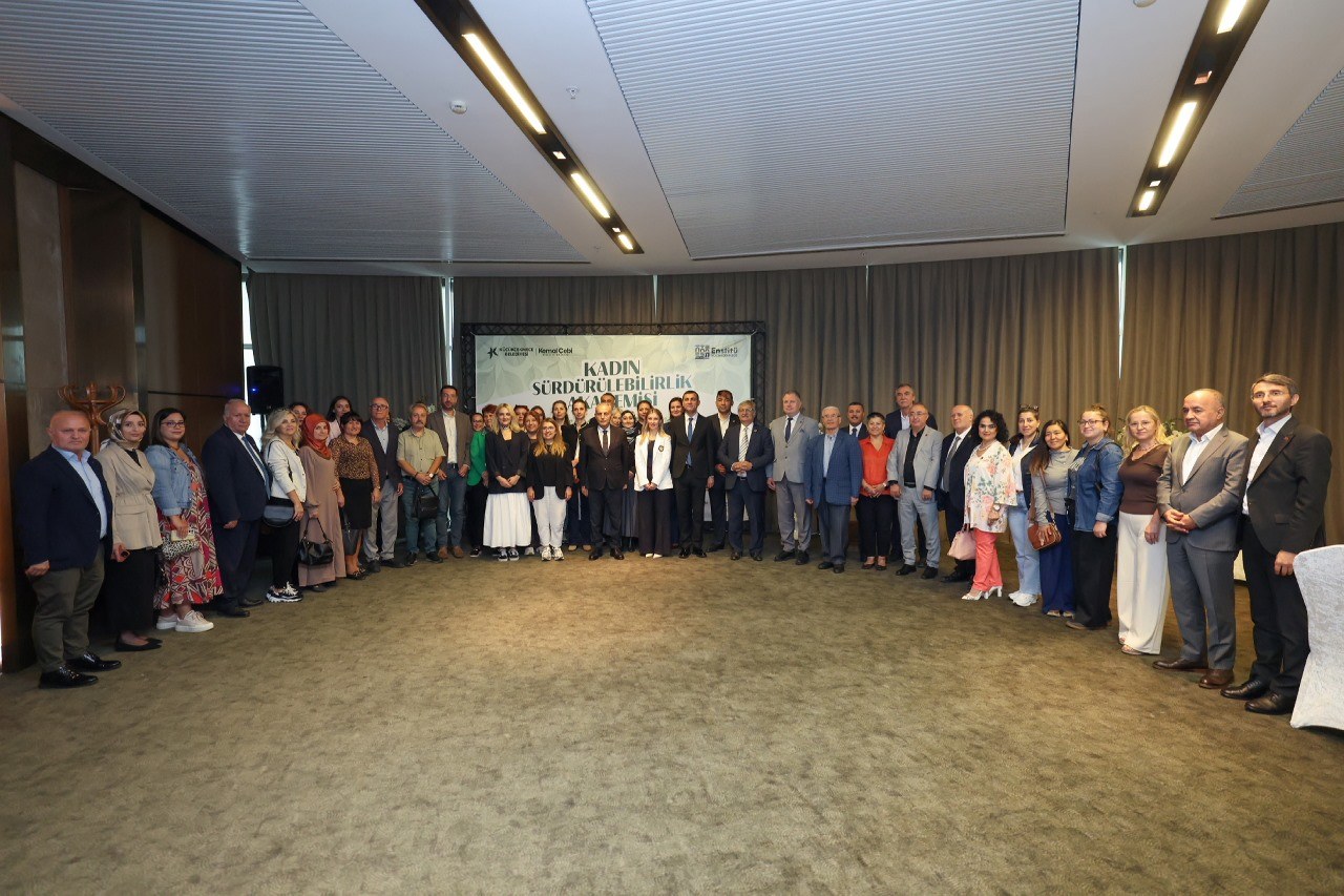 Küçükçekmece'de Kadın Sürdürülebilirlik Akademisi Başladı