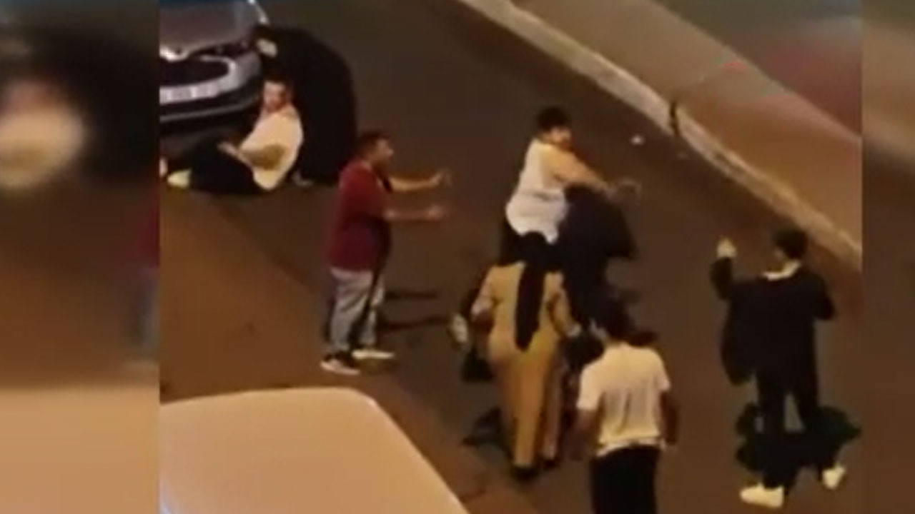 Küçükçekmece'de düğün sonrası yemekte kavga: Tartışma caddeye taştı
